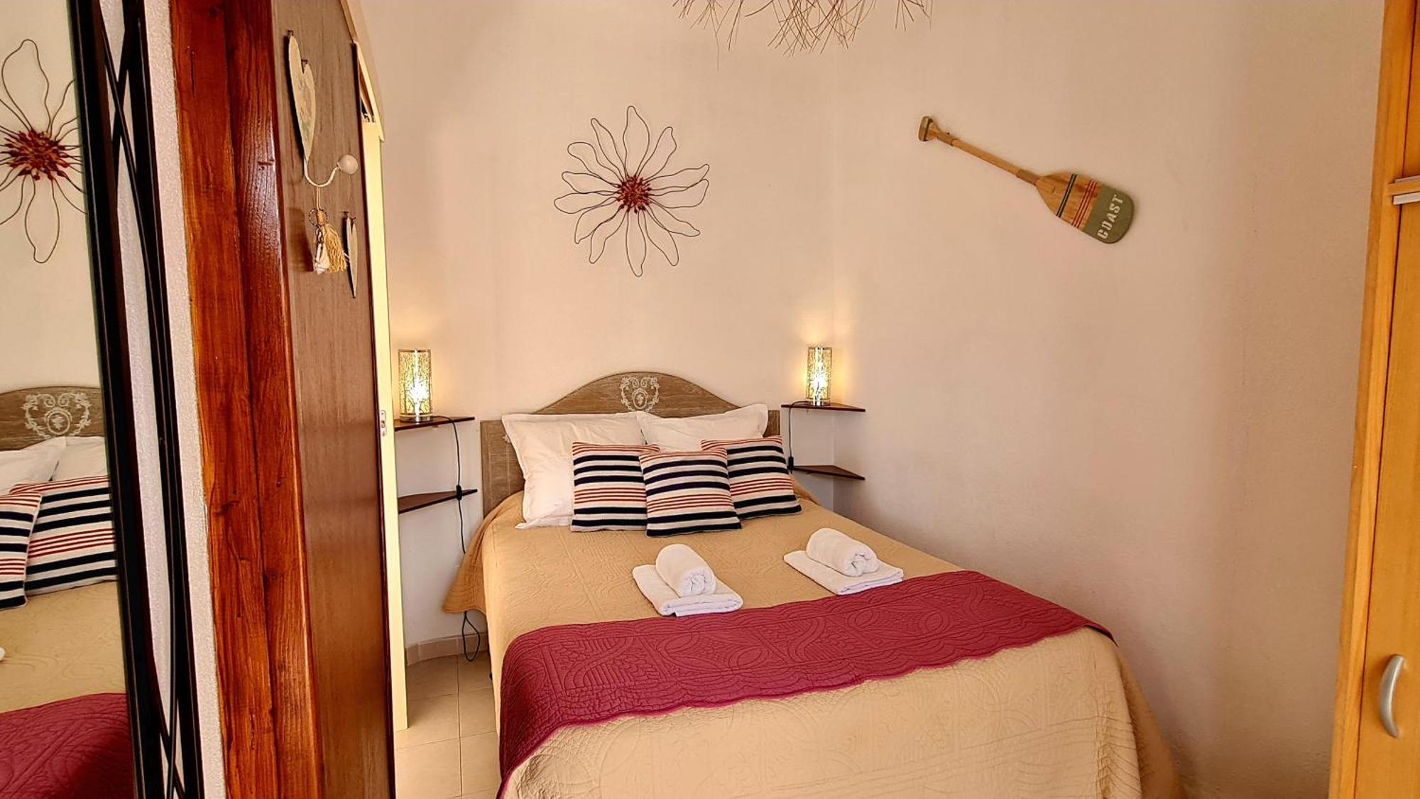 Appartement Kalliste, Logements Avec Vue Citadelle De Bonifacio Bonifacio  Bagian luar foto